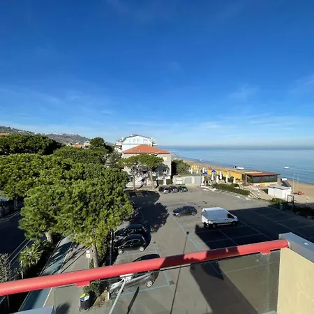 Mareverde 公寓 锡尔维玛丽娜